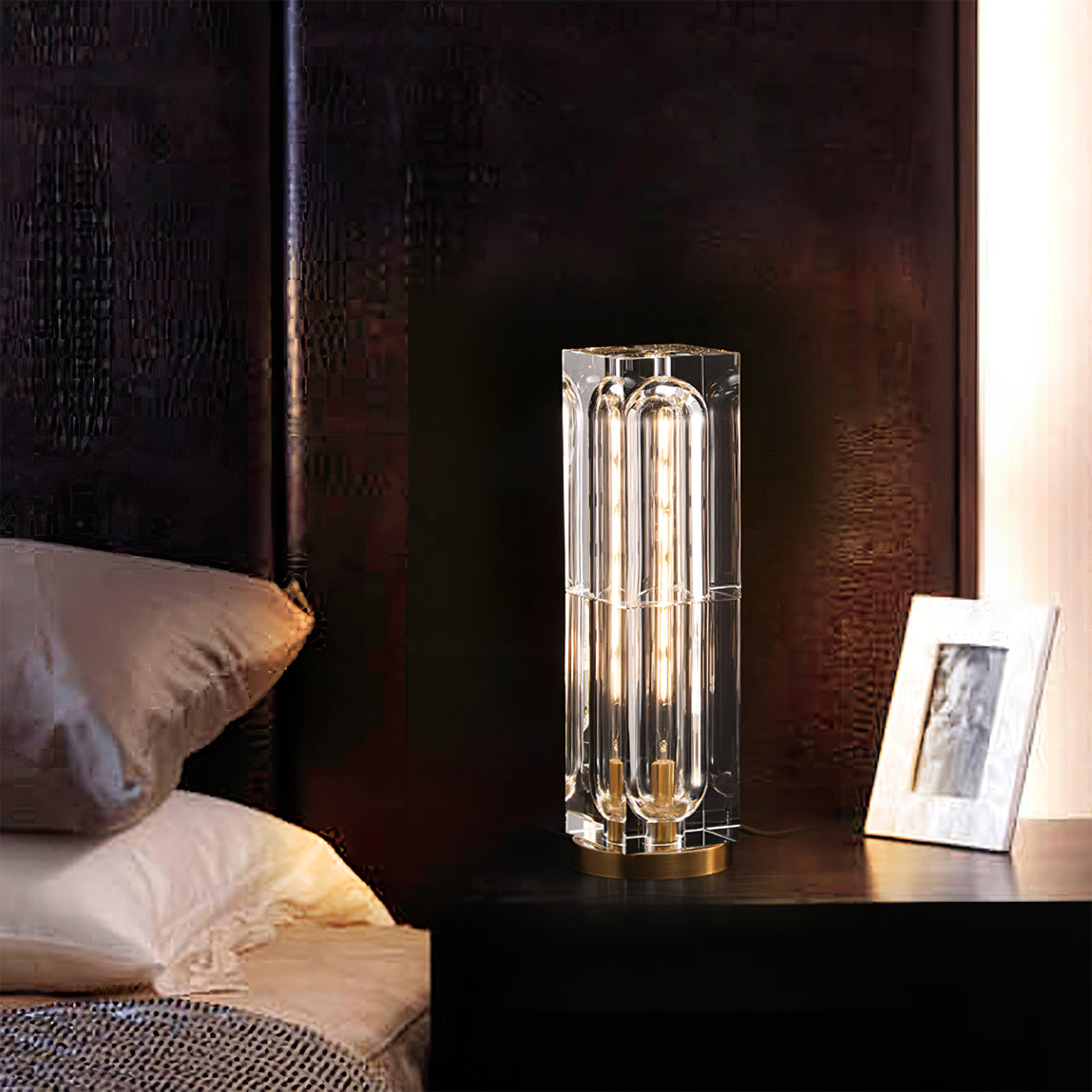 GlaconShine - Sophisticated Desk Light