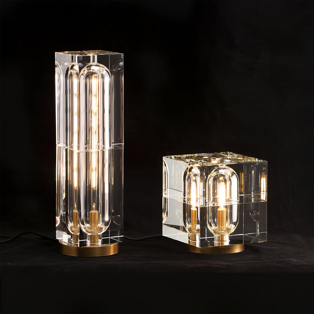 GlaconShine - Sophisticated Desk Light
