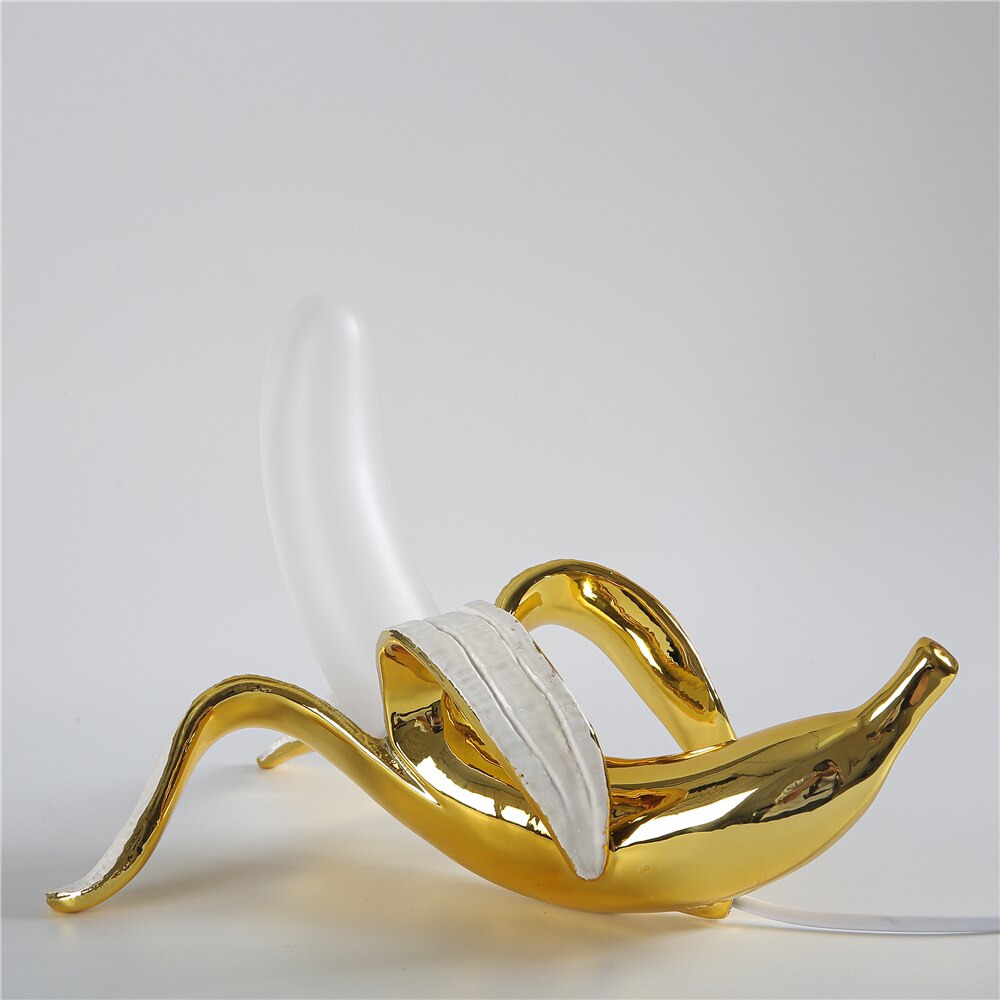 GoldenBanana - Elegant Art Deco Table Lamp
