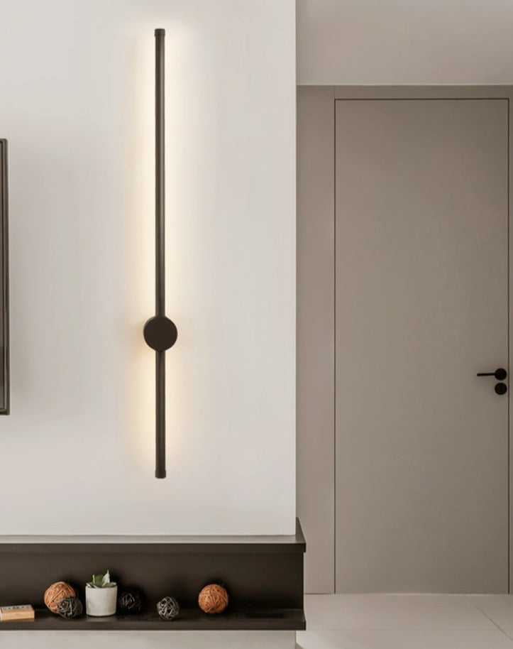 NordicRod – Minimalistyczna Lampa Ścienna z Wtyczką do Stylowych Wnętrz