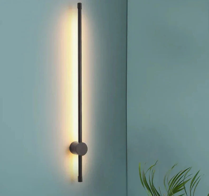 NordicRod – Minimalistyczna Lampa Ścienna z Wtyczką do Stylowych Wnętrz