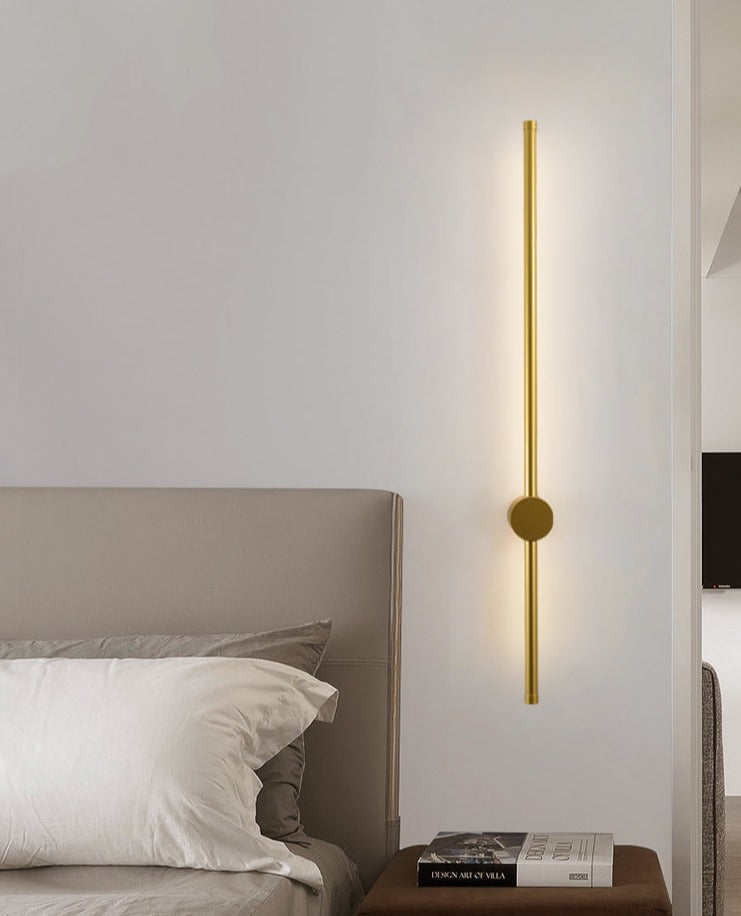 NordicRod – Minimalistyczna Lampa Ścienna z Wtyczką do Stylowych Wnętrz