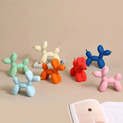 PuffGlow - Golden Snout Balloon Sculpture
