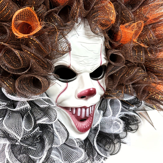 Halloween Scary Clown Mesh Wreath | Creepy Front Door Decor 5