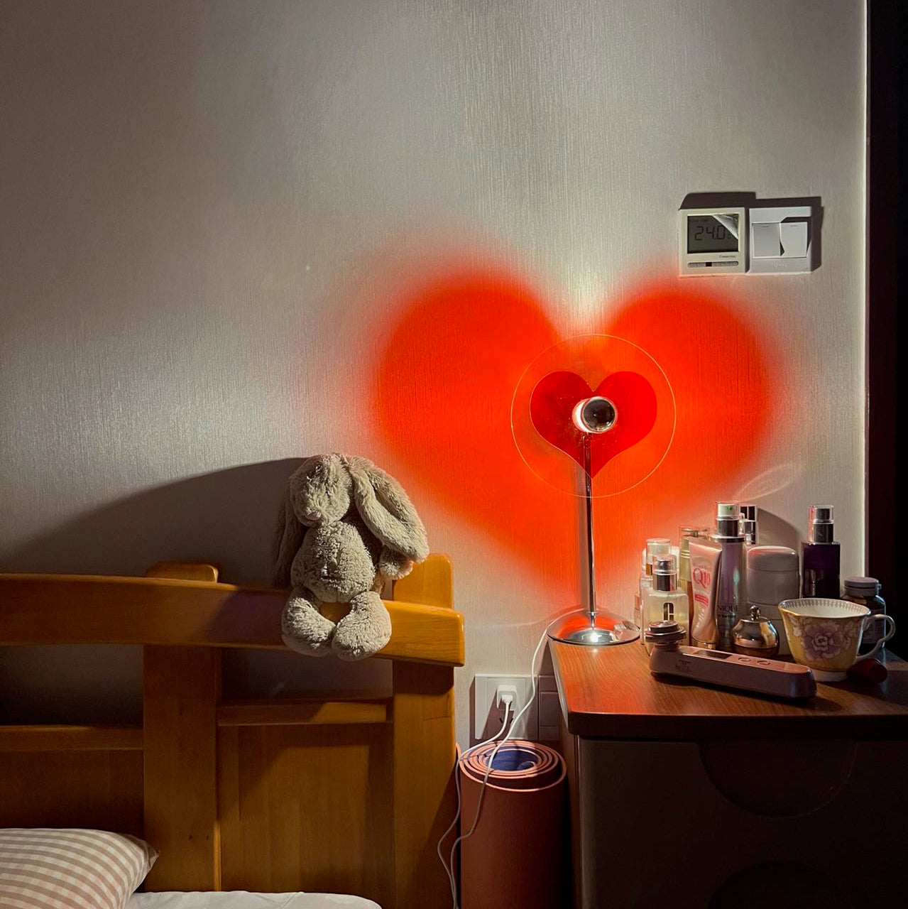 LoveGlow – Lampada da Tavolo Elegante con LED Ricaricabile