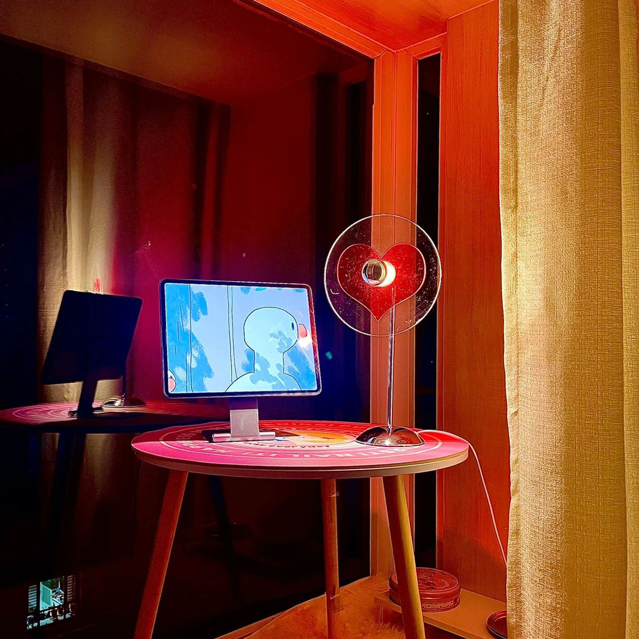 LoveGlow – Lampada da Tavolo Elegante con LED Ricaricabile