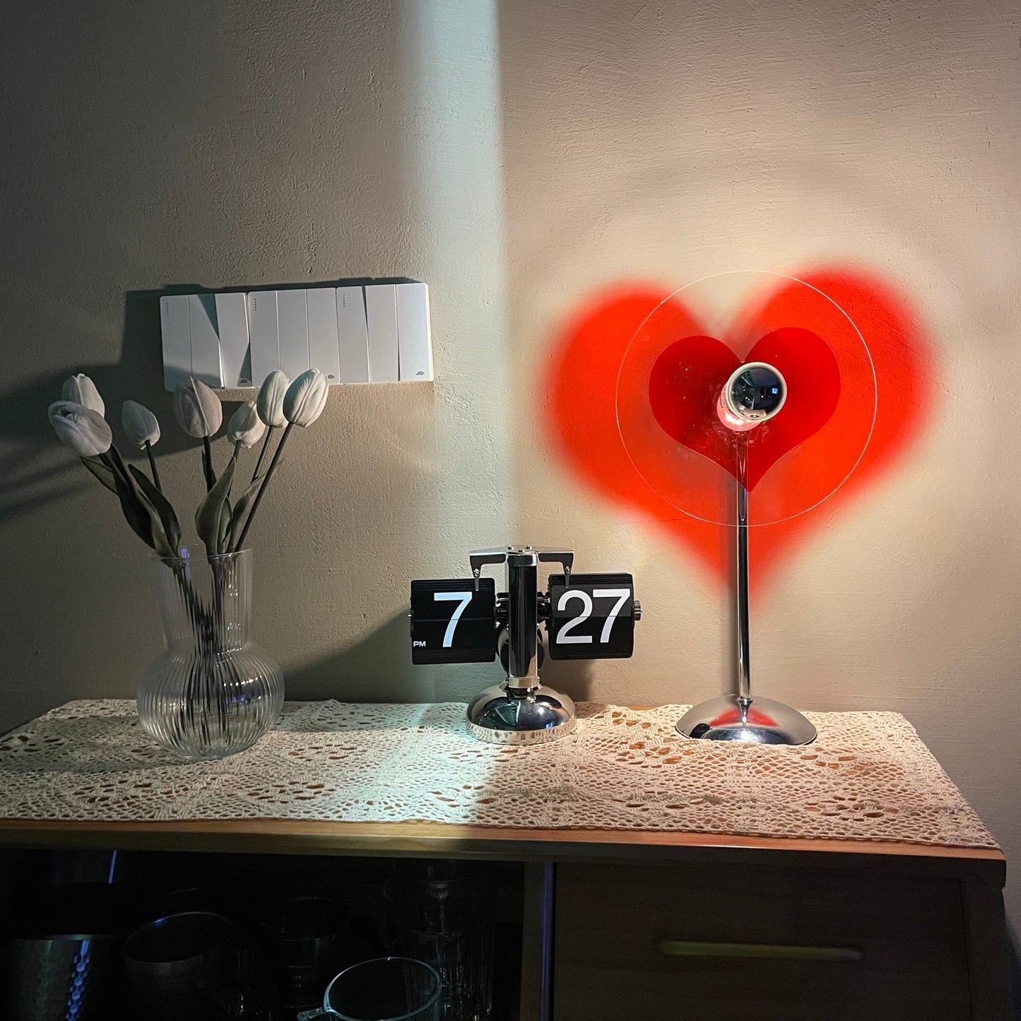 LoveGlow – Lampada da Tavolo Elegante con LED Ricaricabile