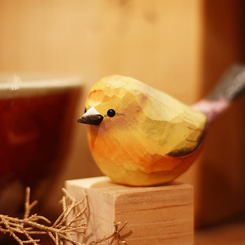 NordicFeathers - Elegante Træfugle Figurer
