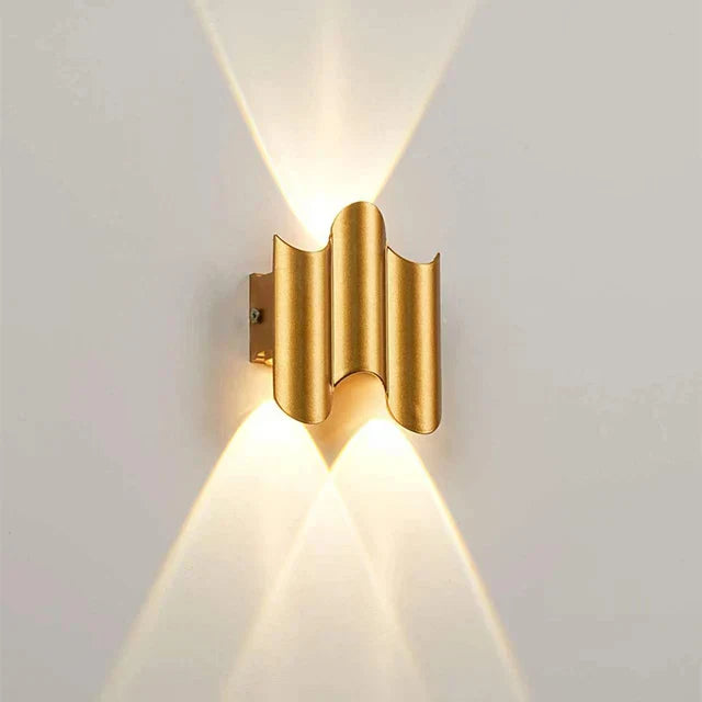 NatureLume – Contemporary Wall Lamp