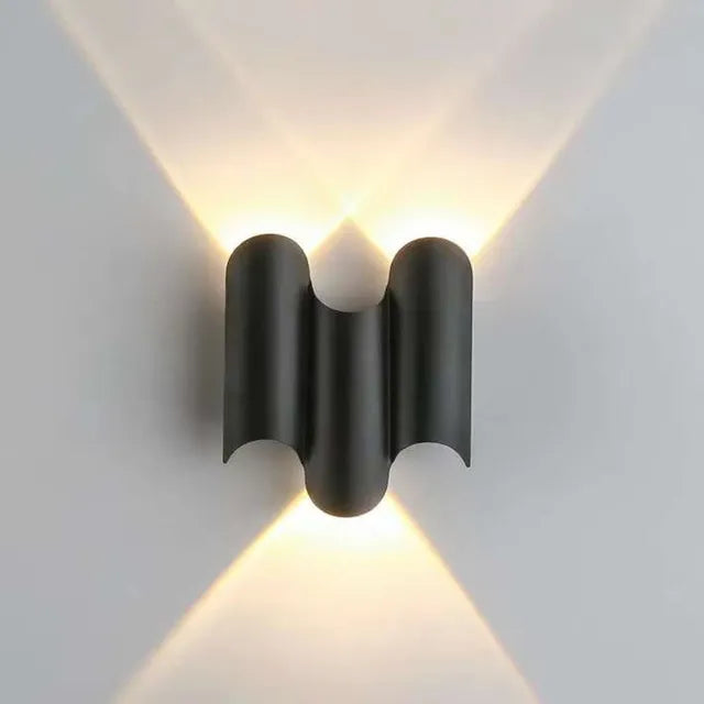 NatureLume – Contemporary Wall Lamp