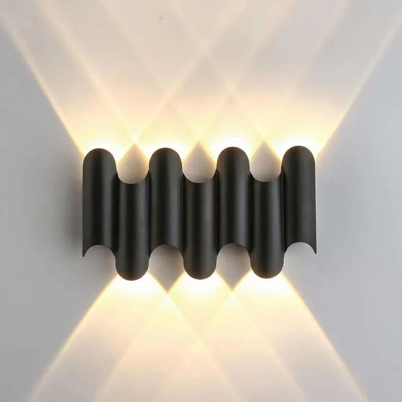 NatureLume – Contemporary Wall Lamp