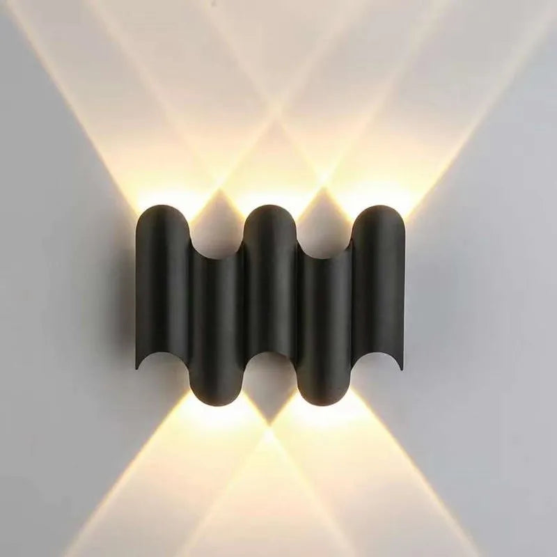 NatureLume – Contemporary Wall Lamp