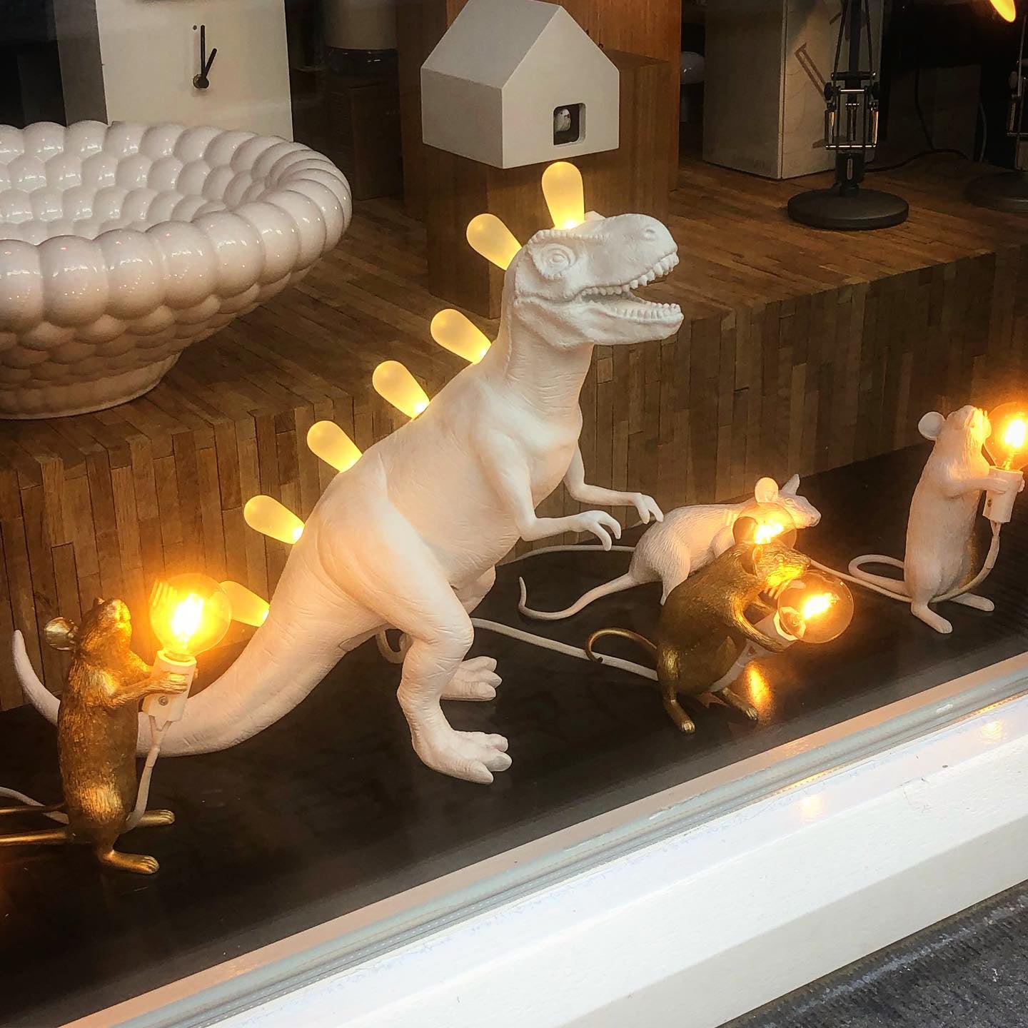 DinoLite - Lampada da Tavolo Creativa con Schiena Illuminata
