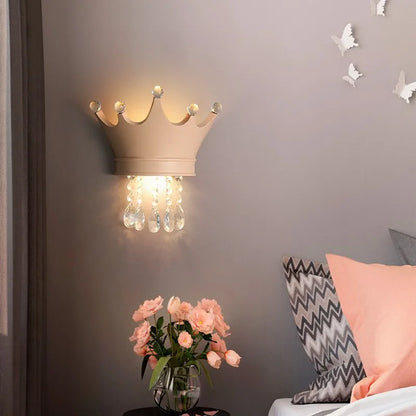 RadiantCrown – Elegant Wall Light