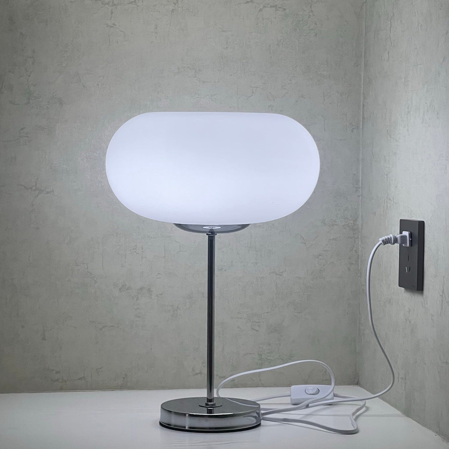 RadiantSphere - Contemporary Table Lamp