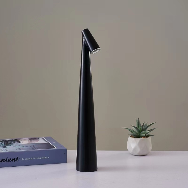 Lumina Table Lamp 0