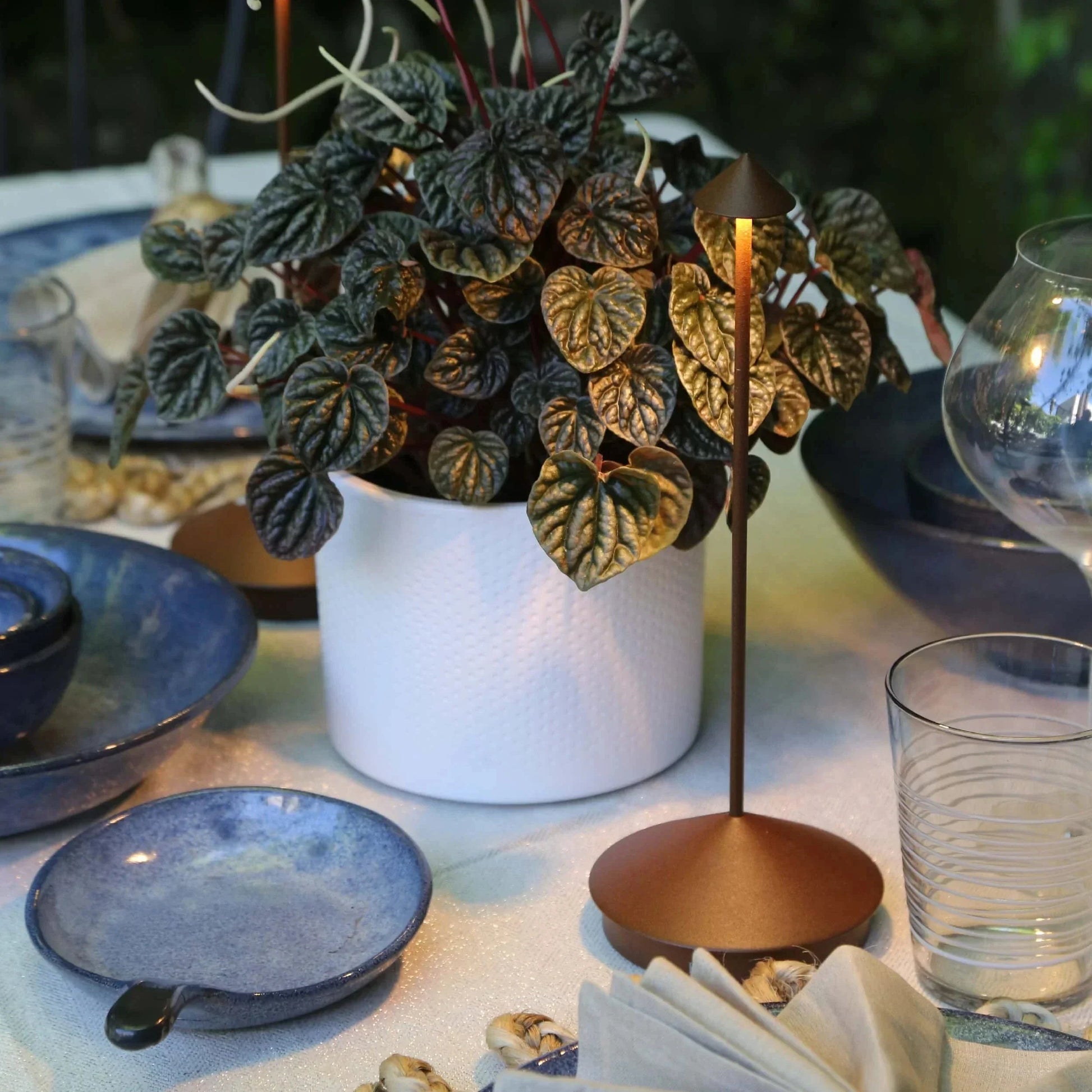 Luminara | Modern Touch-Controlled Rechargeable Table Lamp 2