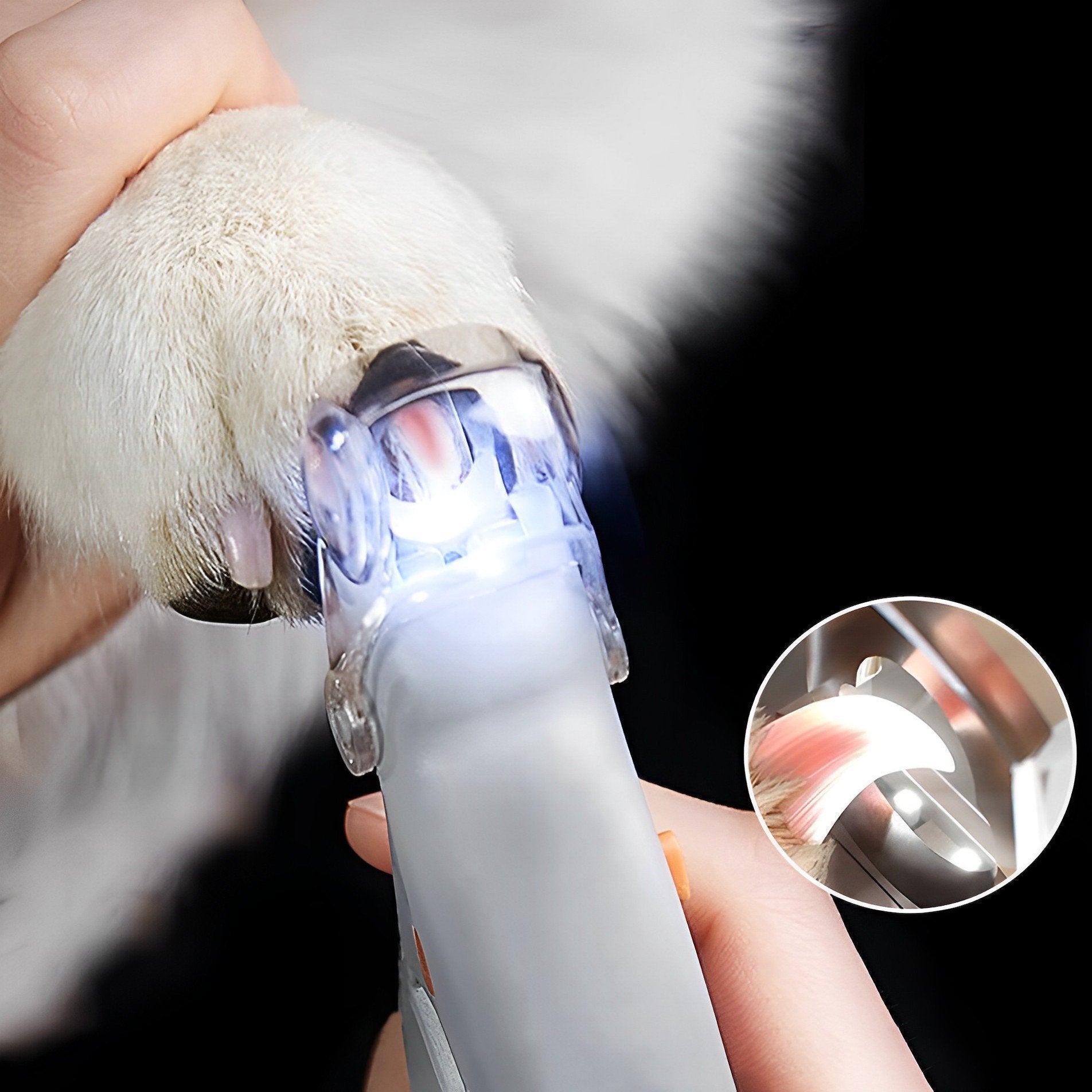 Luminex | Safe Precision LED Dog Nail Clippers with 5x Magnification 1