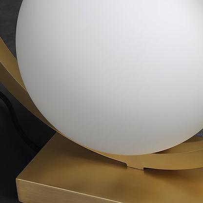 LuxeBrass - Table Lamp with Brass Touch and Atmospheric Lighting