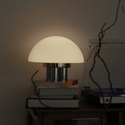 SilverAura – Lampada da Tavolo Bianca con Base in Cromo