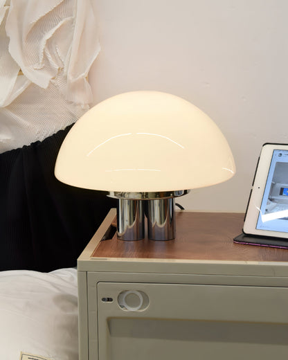 SilverAura – Lampada da Tavolo Bianca con Base in Cromo