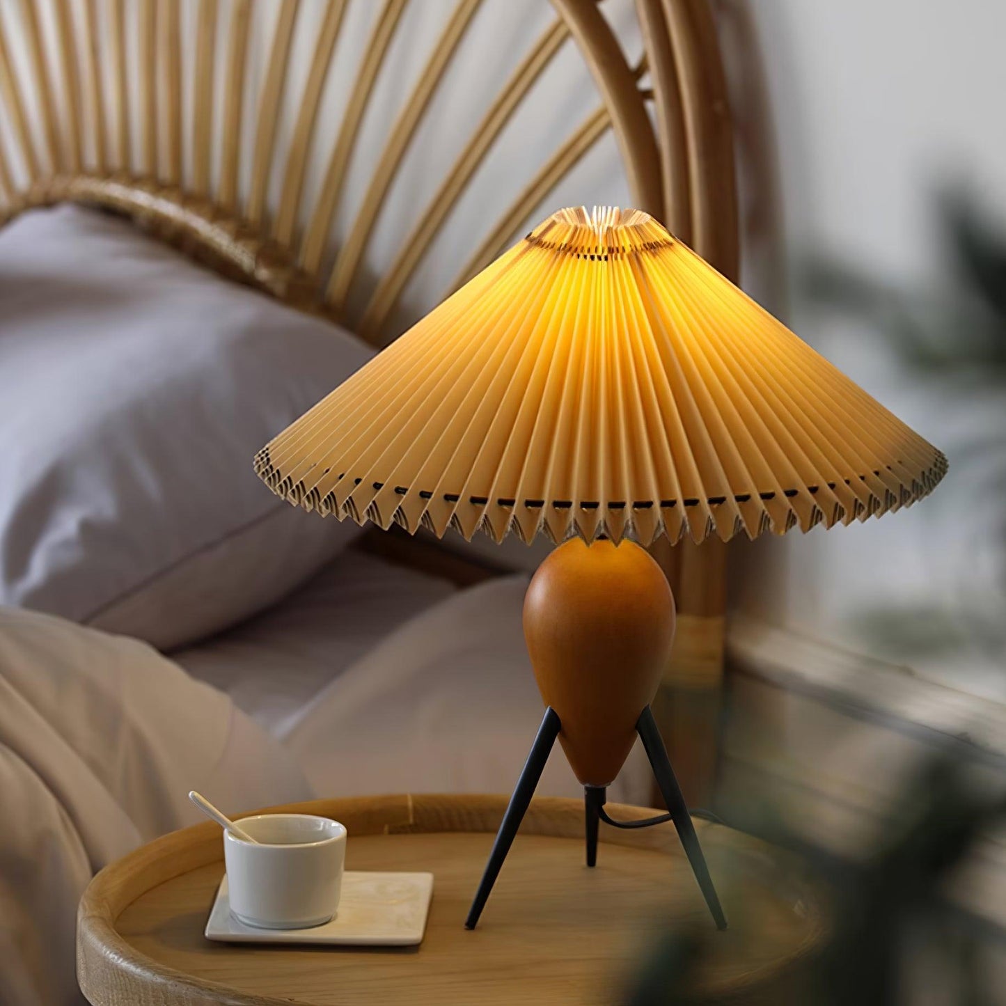EcoBeam – Modern Tripod LED Lamp with Fabric Shade