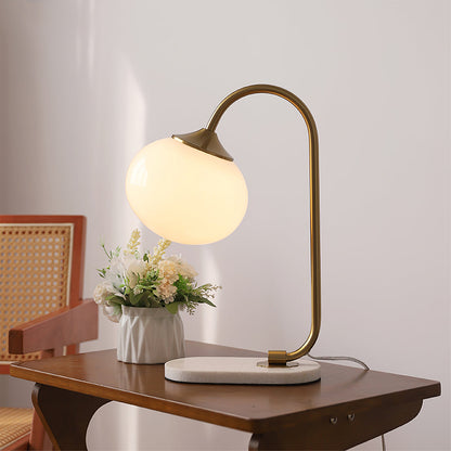 FluffyGlow - Fun Table Lamp with Sweet Marshmallow Vibes