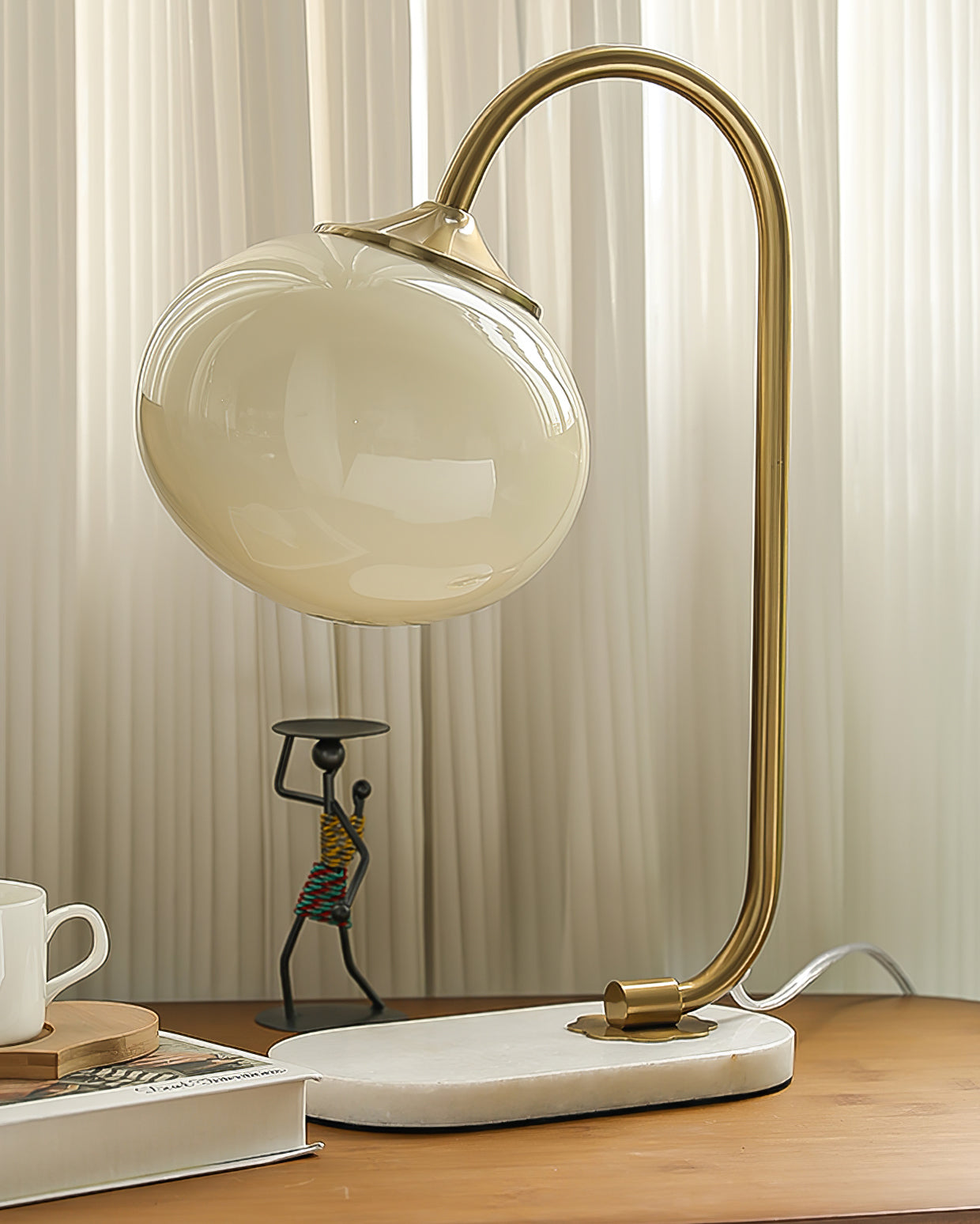 FluffyGlow - Fun Table Lamp with Sweet Marshmallow Vibes