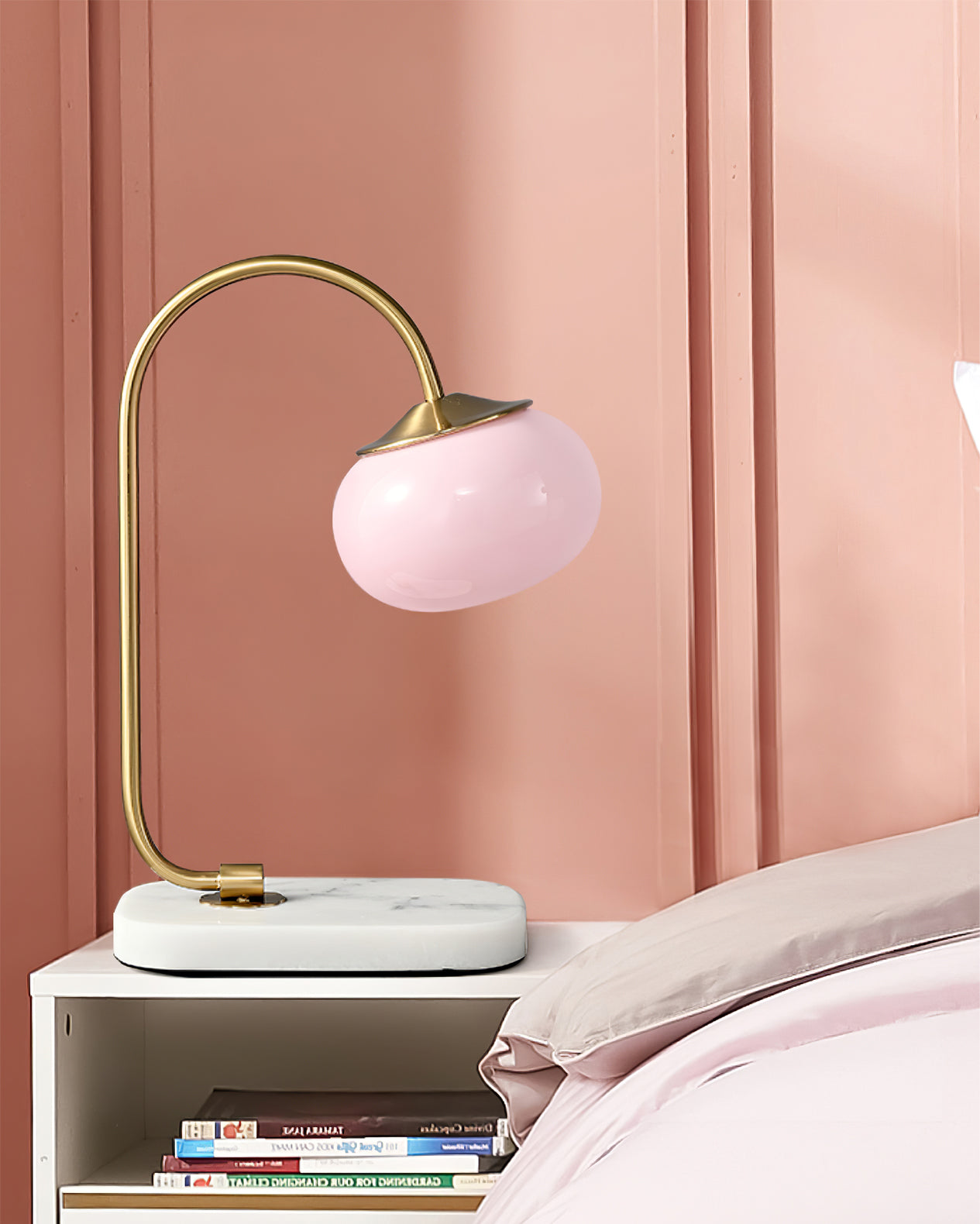 FluffyGlow - Fun Table Lamp with Sweet Marshmallow Vibes