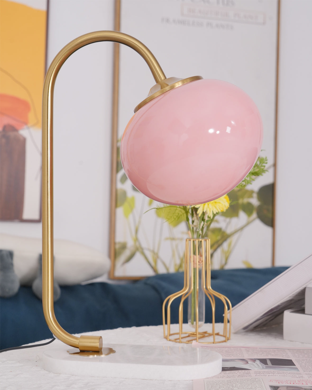 FluffyGlow - Fun Table Lamp with Sweet Marshmallow Vibes