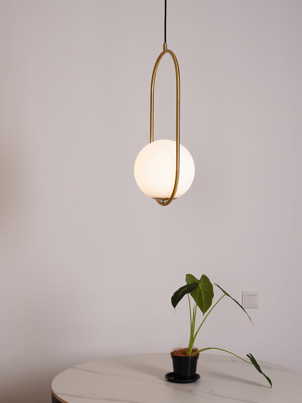 MilaAura - Lámpara de Techo Chic y Contemporánea