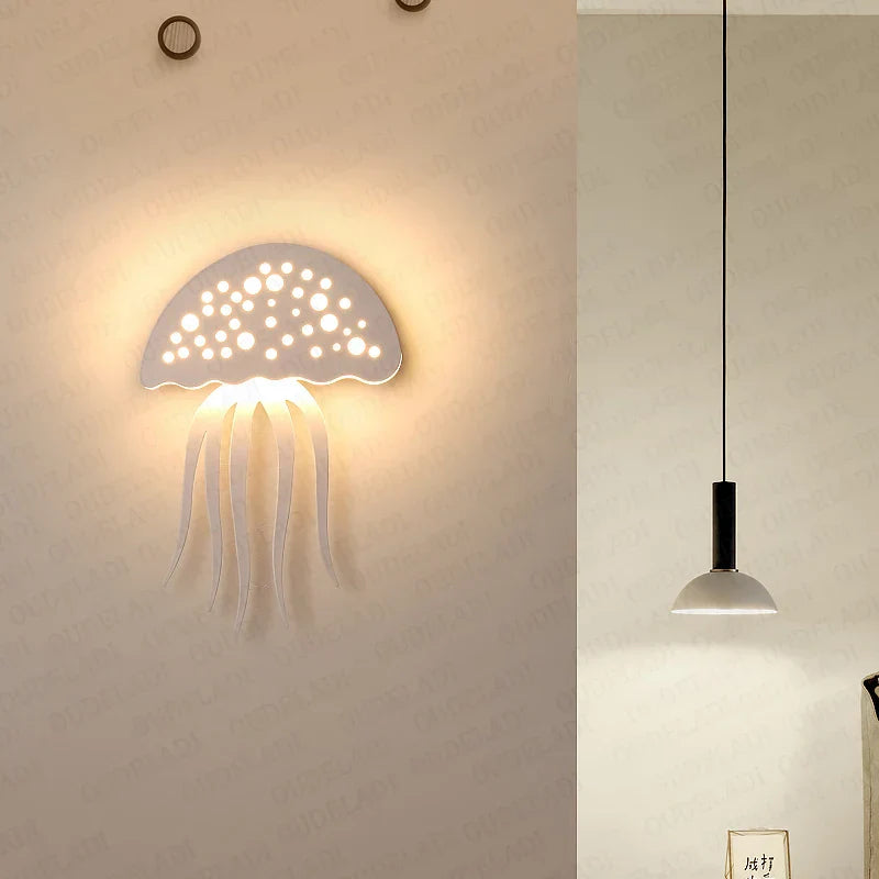 CoralGlimmer – Underwater Jellyfish Wall Lamp