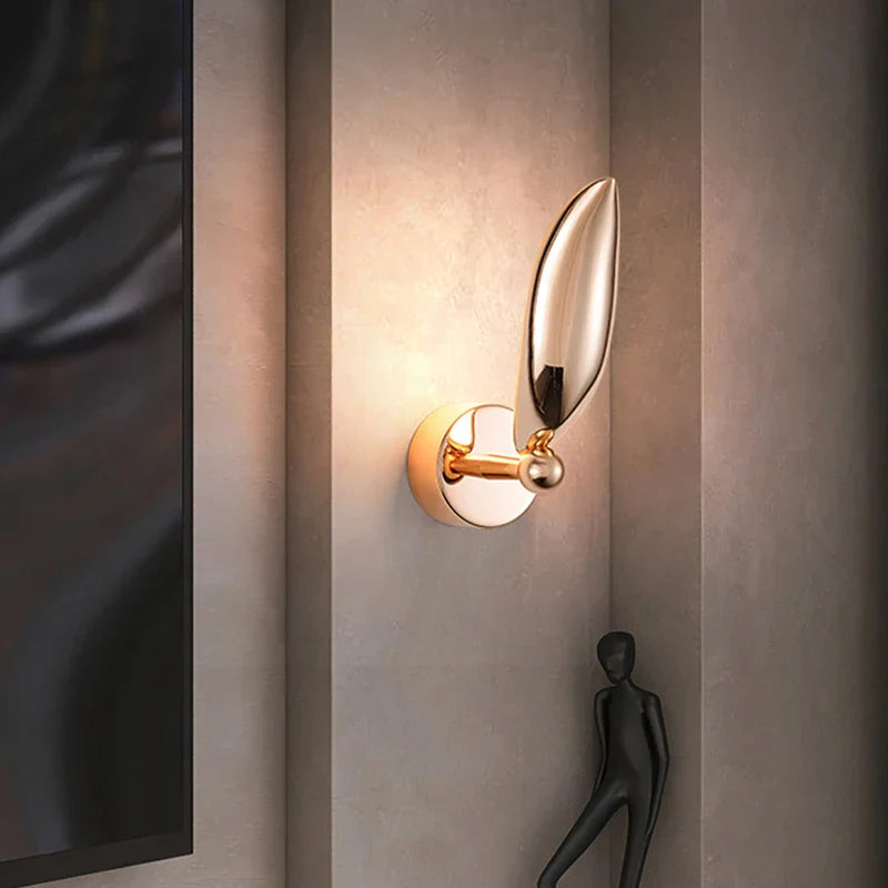 SkyGold – Seagull-Shaped Wall Lighting