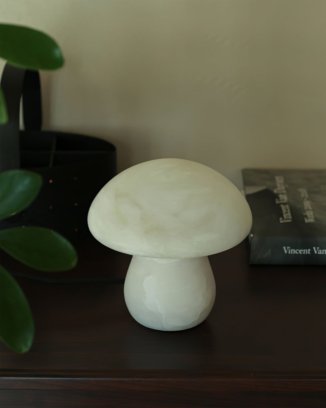 LuminousMushroom - Stylish Alabaster Lamp