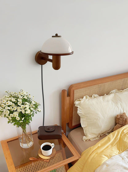 MushroomBeam – Natural Wood Wall Lamp