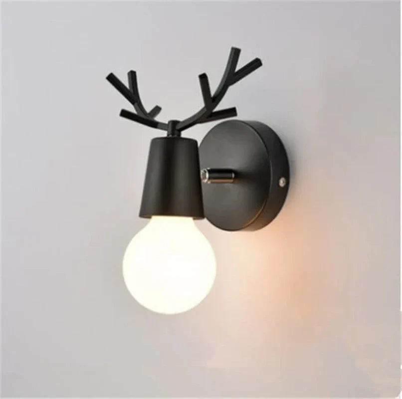 AntlerLuxe - Chic Wall Sconce