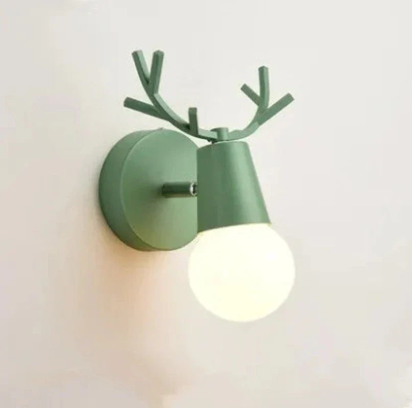 AntlerLuxe - Chic Wall Sconce