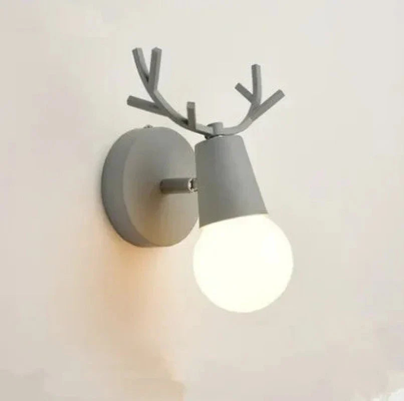 AntlerLuxe - Chic Wall Sconce