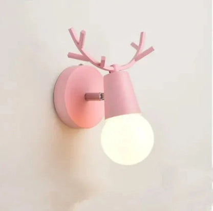 AntlerLuxe - Chic Wall Sconce