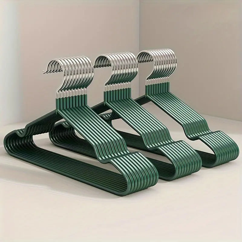 NostalgiaHanger | Elegant Retro Clothes Hangers Set of 10 2