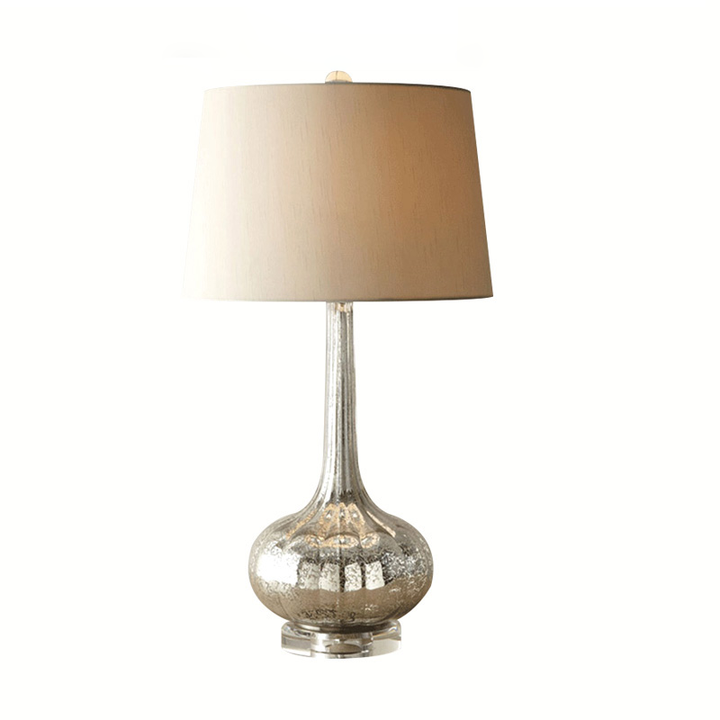 PureGlow – Lámpara de mesa de cerámica refinada con pantalla blanca suave
