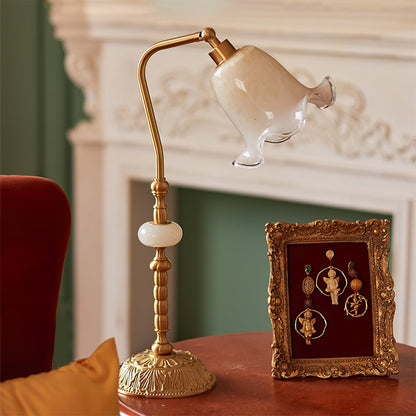 BrassAura – Lampada da Tavolo Floreale Vintage