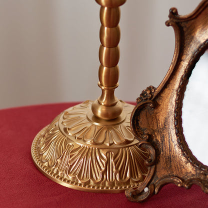 BrassAura – Lampada da Tavolo Floreale Vintage