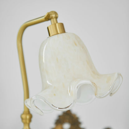 BrassAura – Lampada da Tavolo Floreale Vintage