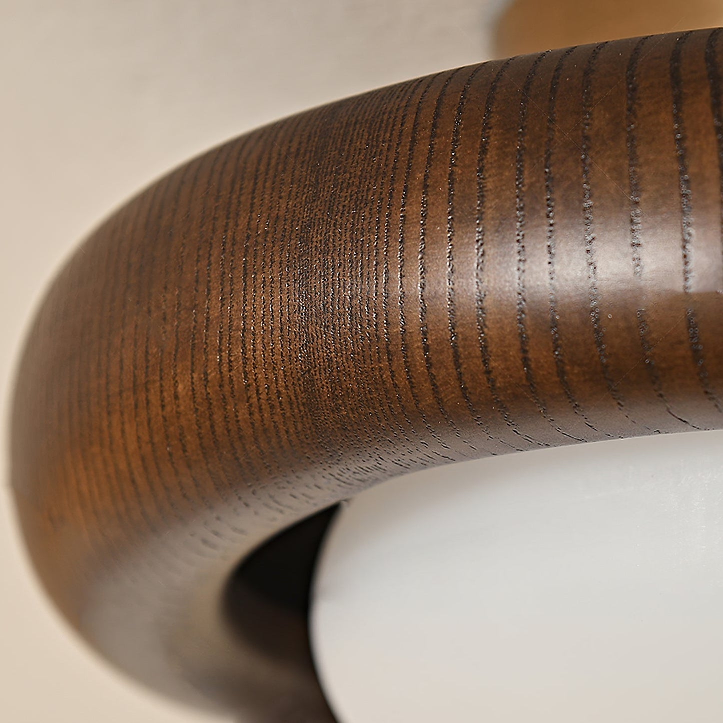 NoviLuxe - Ceiling Light with Streamlined Form and Warm Glow