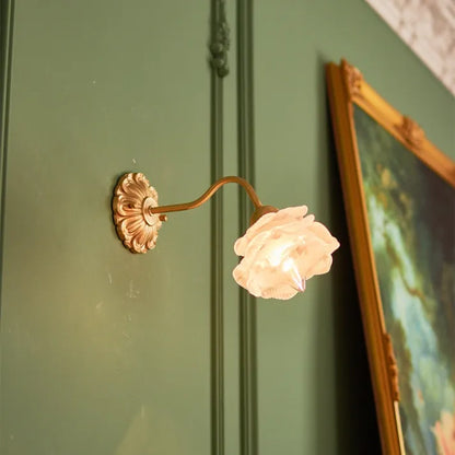 BloomLume – Vintage Flower Glass Wall Light