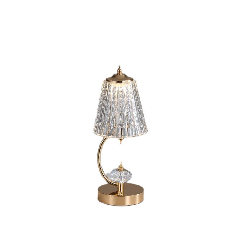 GleamAura – Vintage Crystal Lamp