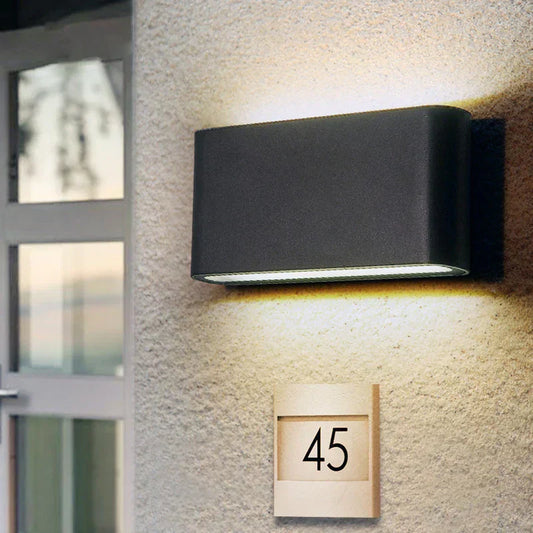 Climaguard - Weatherproof Wall Lamp