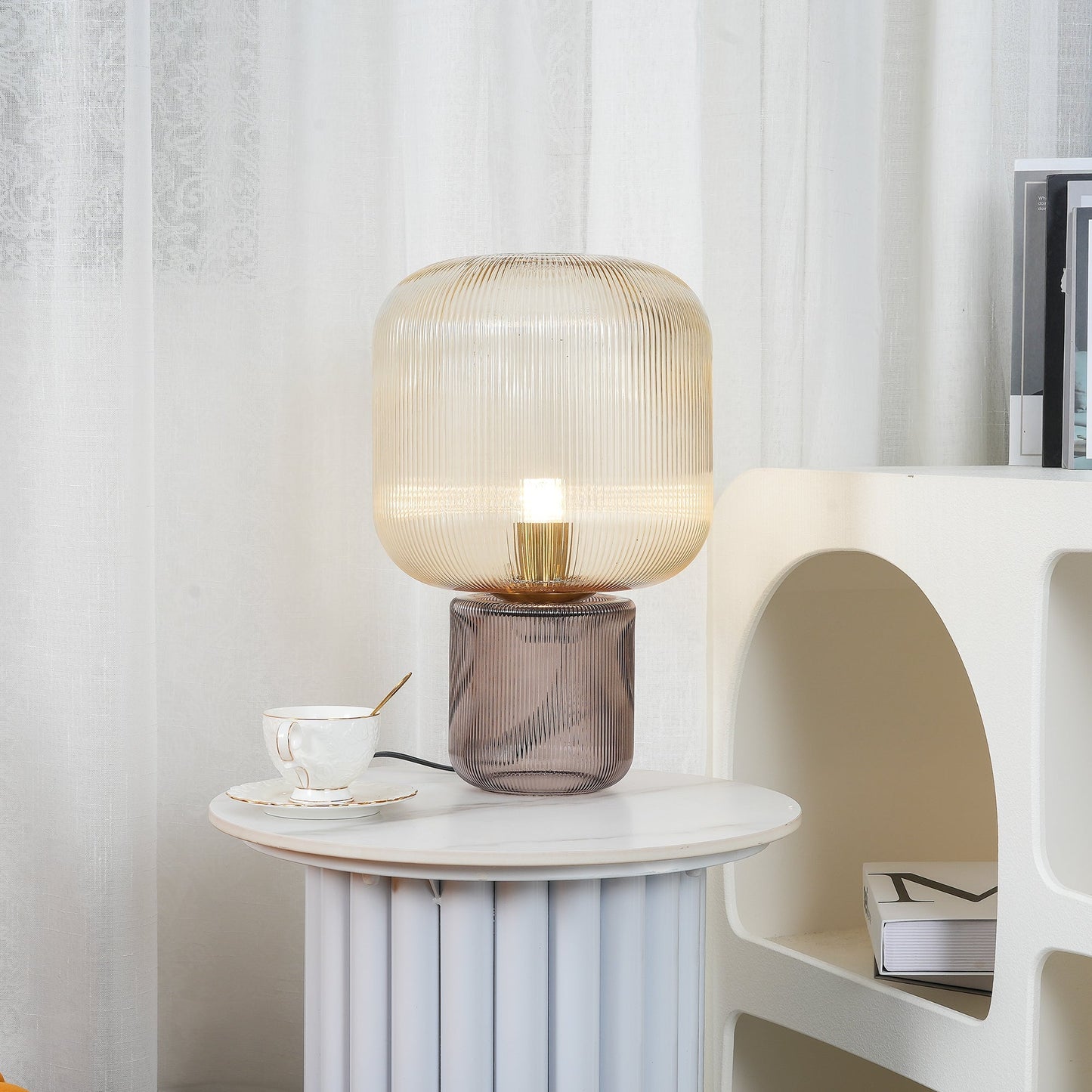 GlimmerOval – Stylish Glass and Metal Table Lamp