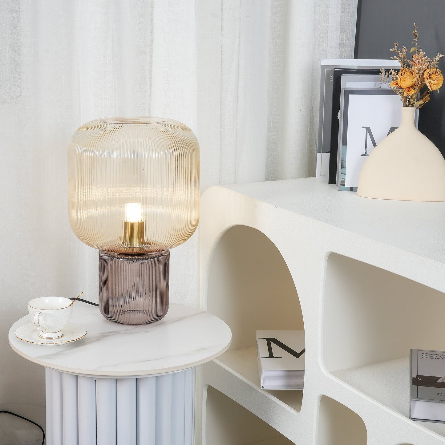 GlimmerOval – Stylish Glass and Metal Table Lamp